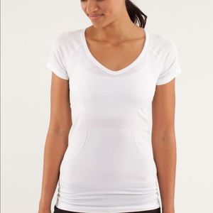 Lululemon Run: Swiftly Tech V Neck